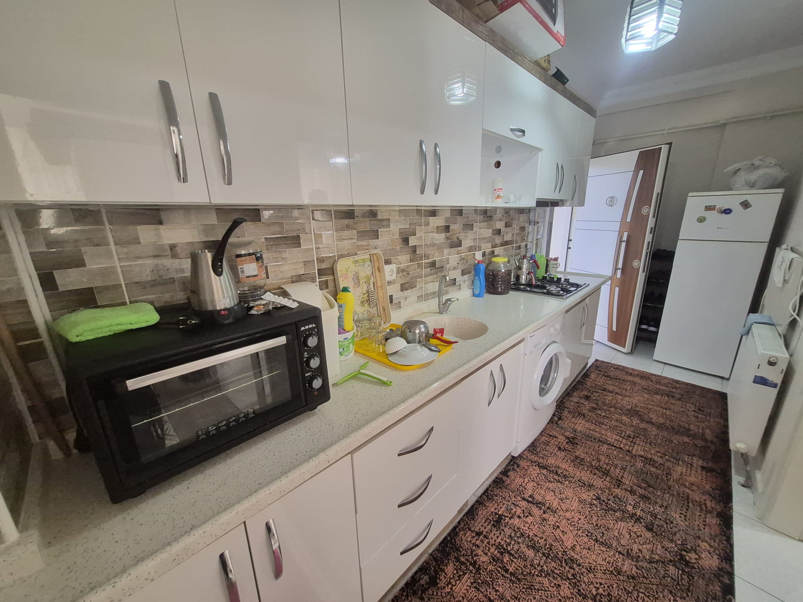 TABDUK EMRE MAHALLESİ SATILIK 1+1 APART 60 m²
