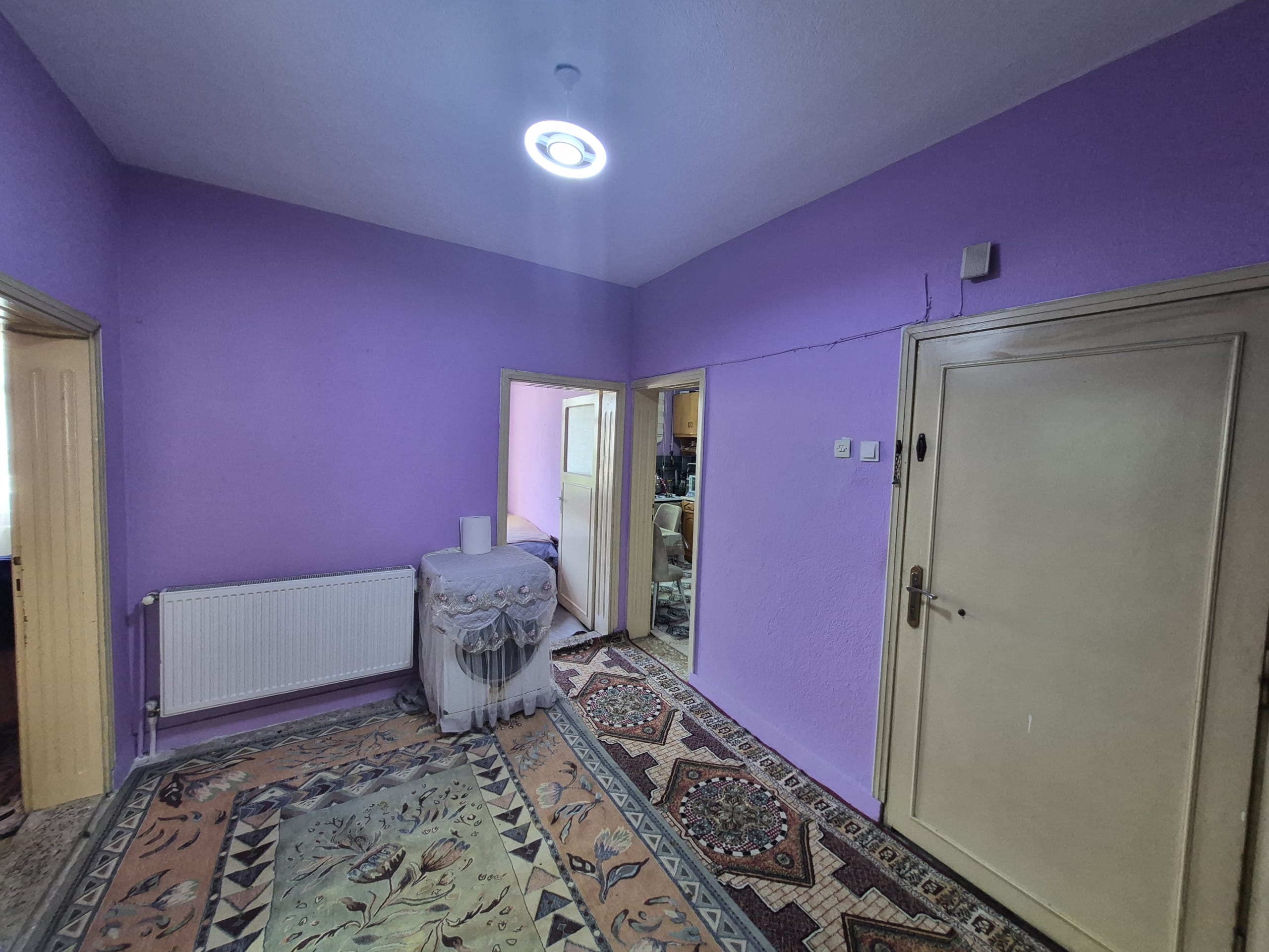 SEKİ ÇEŞME MAHALLESİ 3+1 ODALI 150M2 ARA KAT SATILIK DAİRE