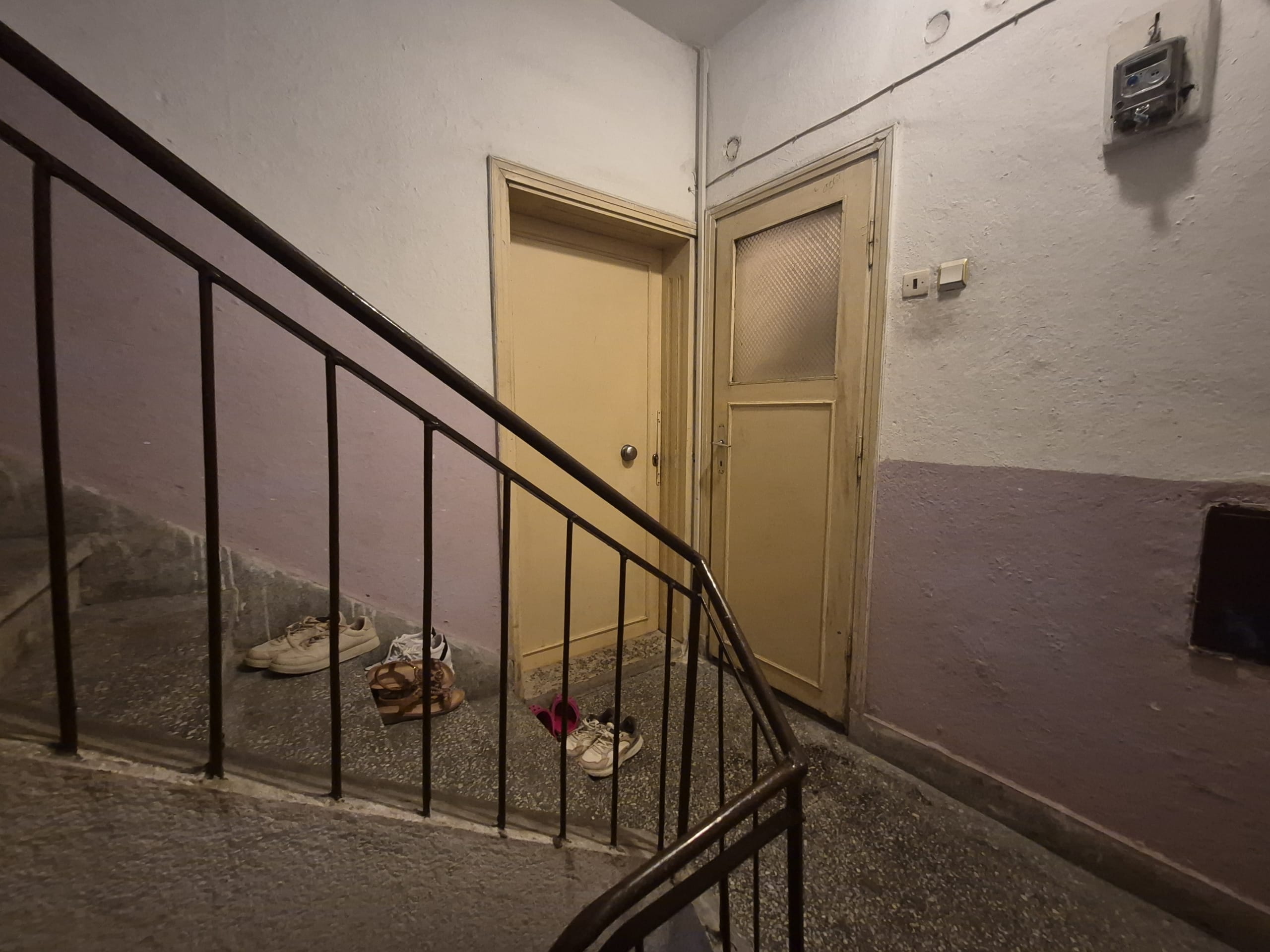 SEKİ ÇEŞME MAHALLESİ 3+1 ODALI 150M2 ARA KAT SATILIK DAİRE
