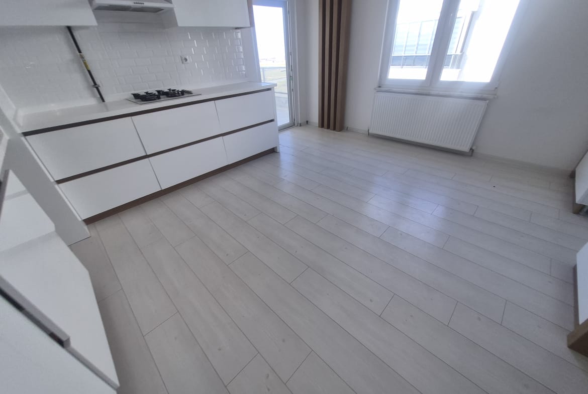 ÜNİVERSİTE MAHALLESİ SATILIK 3+1 5. KAT DAİRE