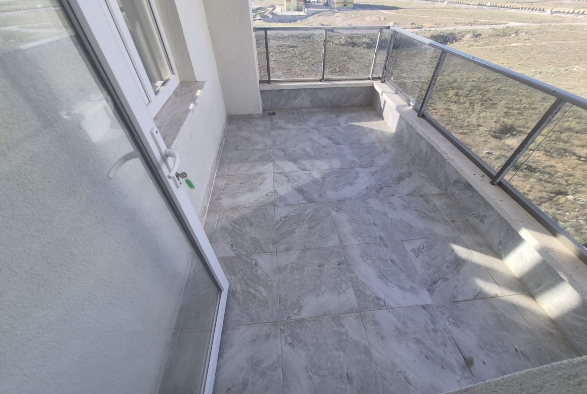 ÜNİVERSİTE MAHALLESİ SATILIK 3+1 5. KAT DAİRE