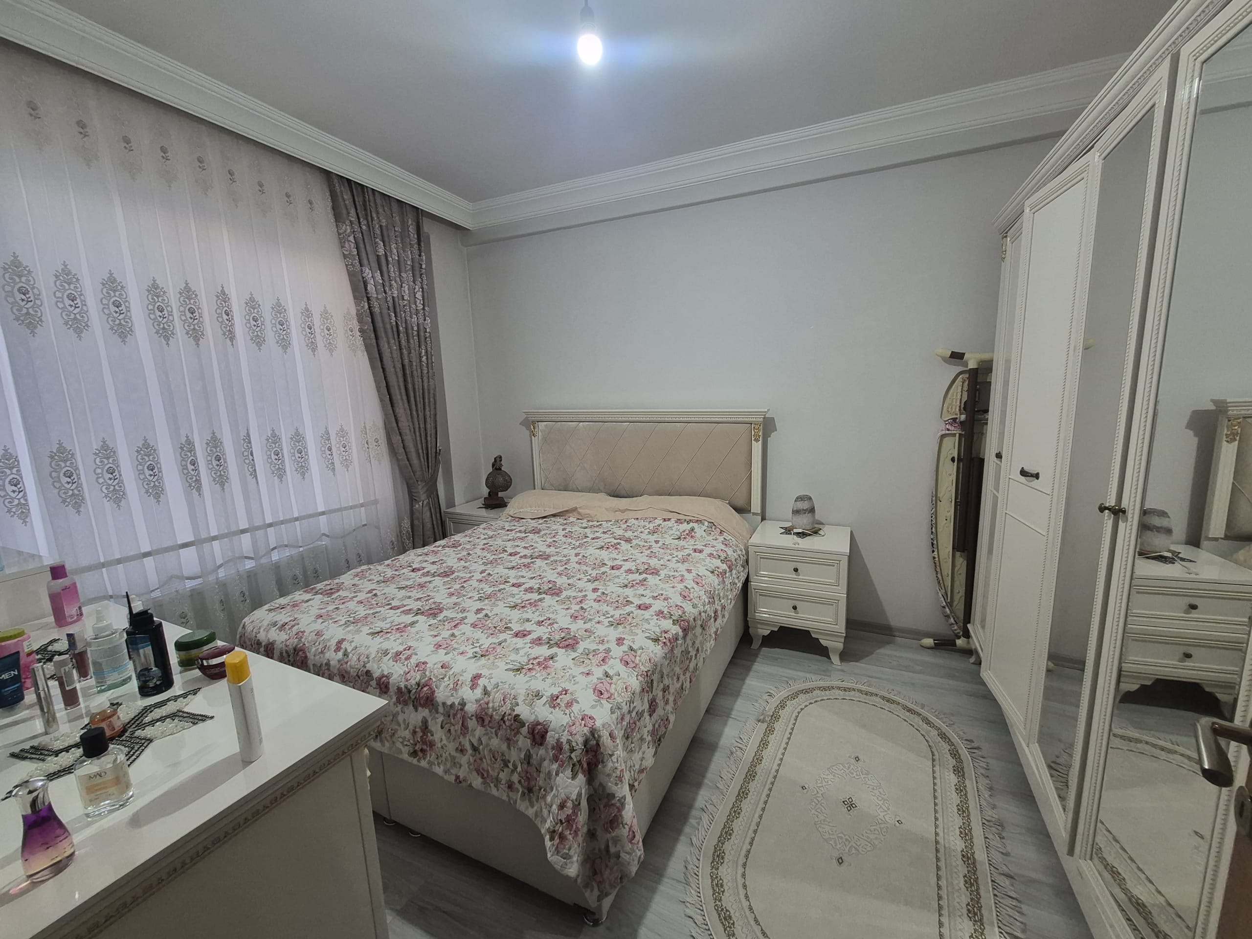 ÇELTEK MAHALLESİ 5+1 ODALI BİREYSEL GARAJLI SATILIK DUBLEKS DAİRE