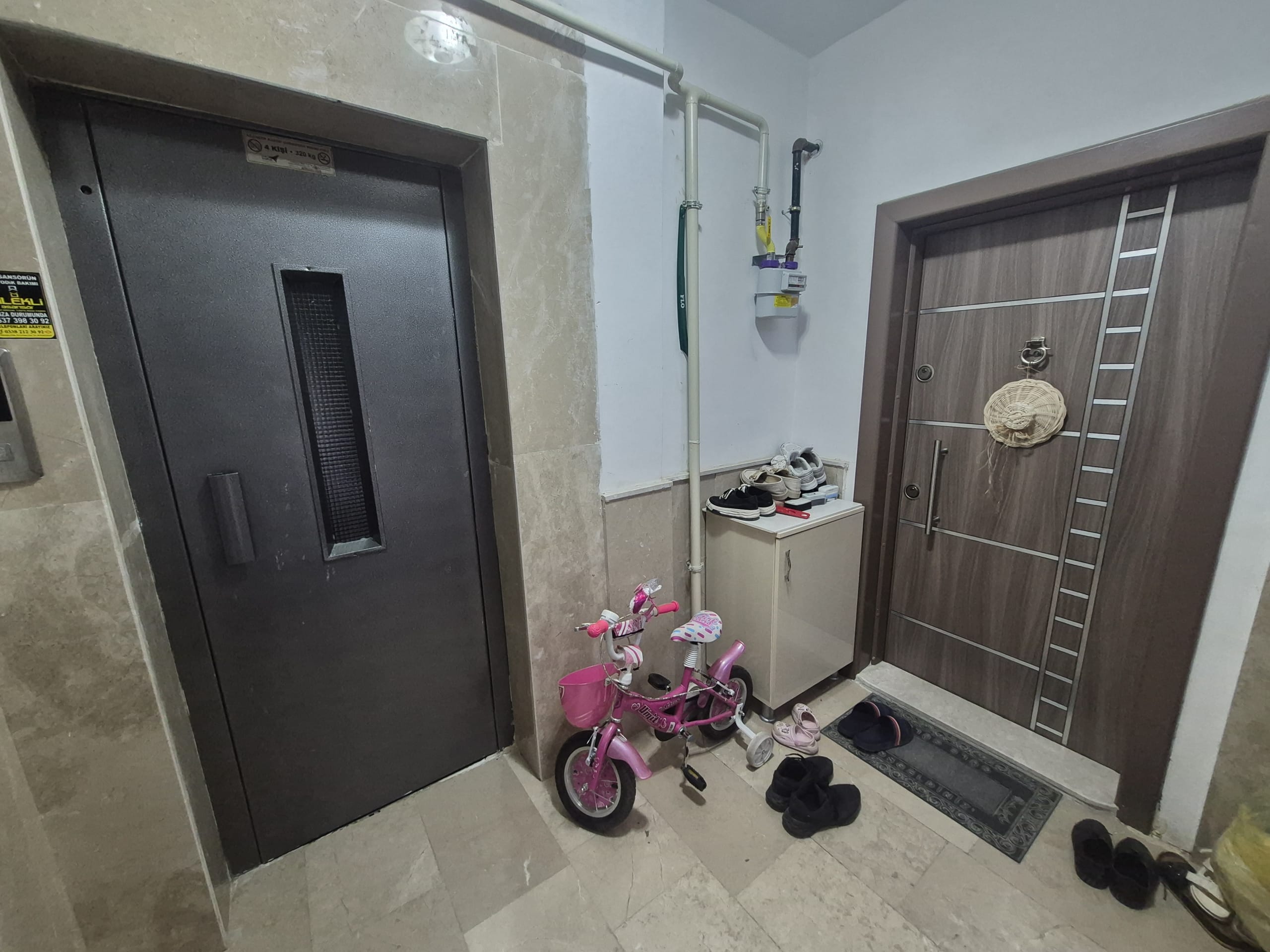 ÇELTEK MAHALLESİ 5+1 ODALI BİREYSEL GARAJLI SATILIK DUBLEKS DAİRE