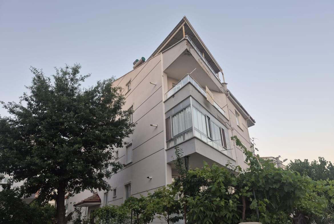 ÇELTEK MAHALLESİ 5+1 ODALI BİREYSEL GARAJLI SATILIK DUBLEKS DAİRE