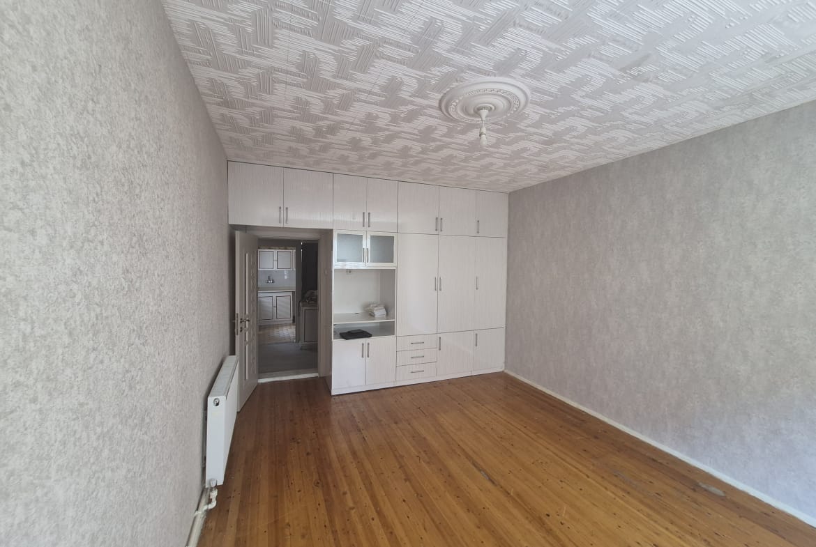 MOLLA FENARİ MAHALLESİ 3+1 FIRSAT DAİRE