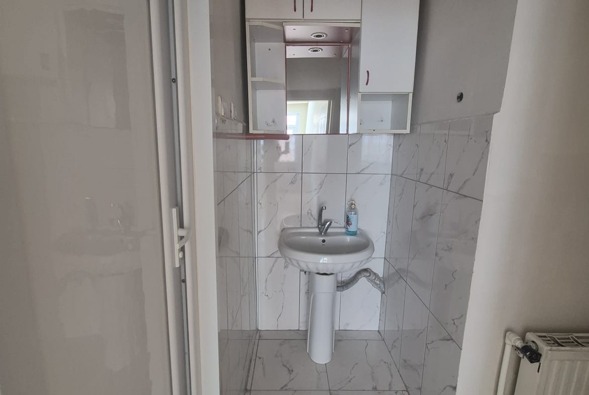 MOLLA FENARİ MAHALLESİ 3+1 FIRSAT DAİRE