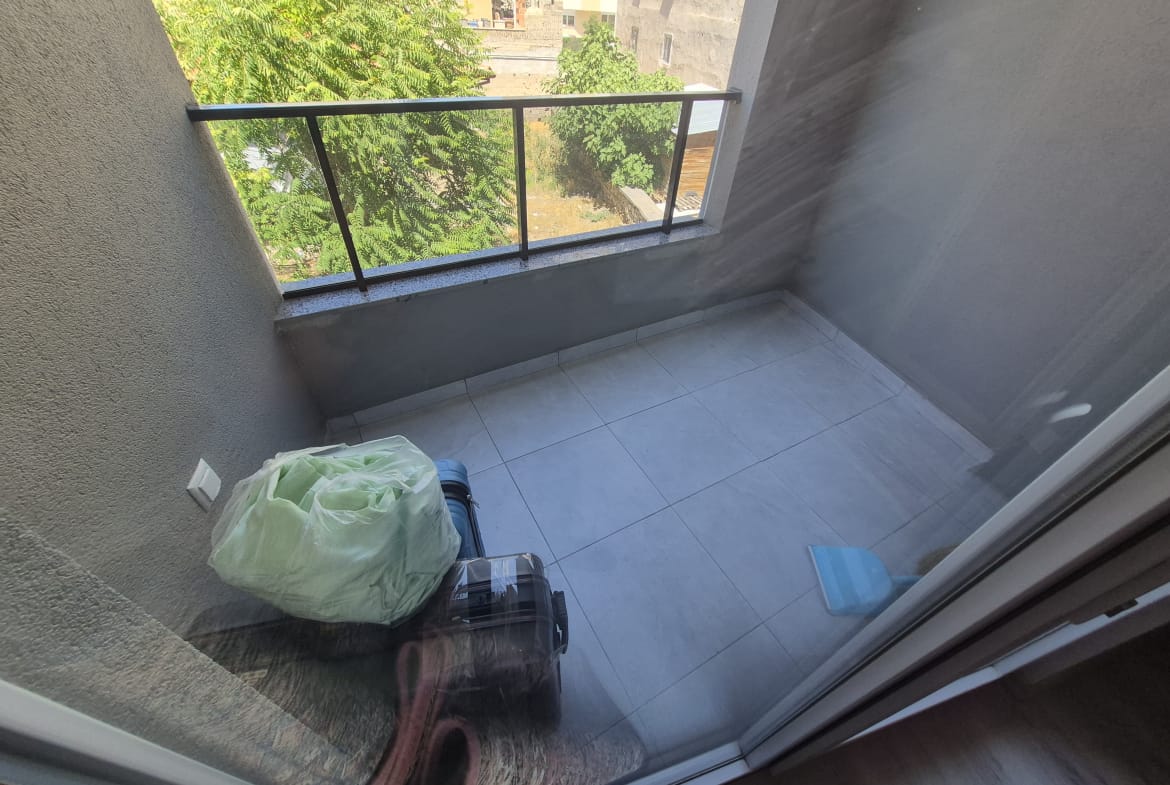 KOÇAKDEDE MAHALLESİ EŞYALI 1+1 KİRALIK APART