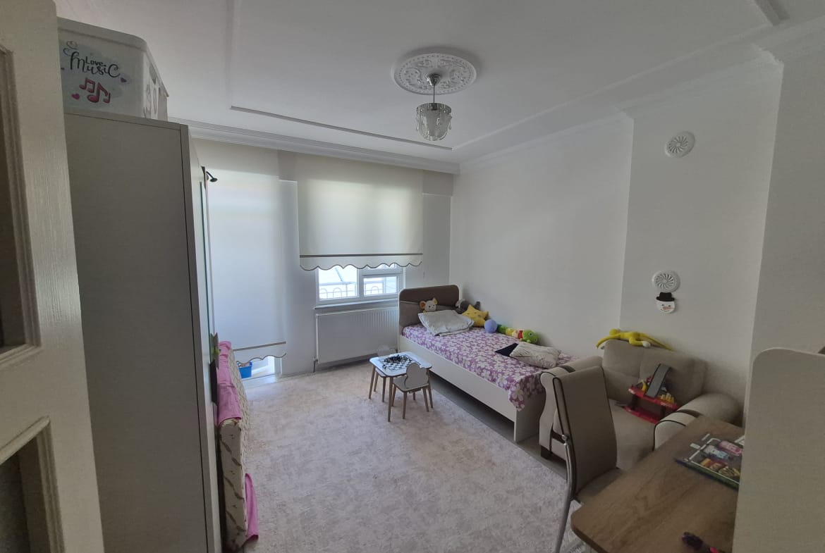 YEŞİLADA MAHALLESİ 3+1 ARA KAT SATILIK DAİRE