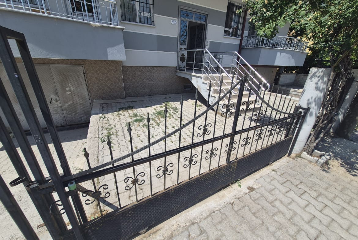 YEŞİLADA MAHALLESİ 3+1 ARA KAT SATILIK DAİRE