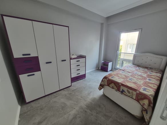 FENARİ MAHALLESİNDE EŞYALI 1+1 KİRALIK DAİRE