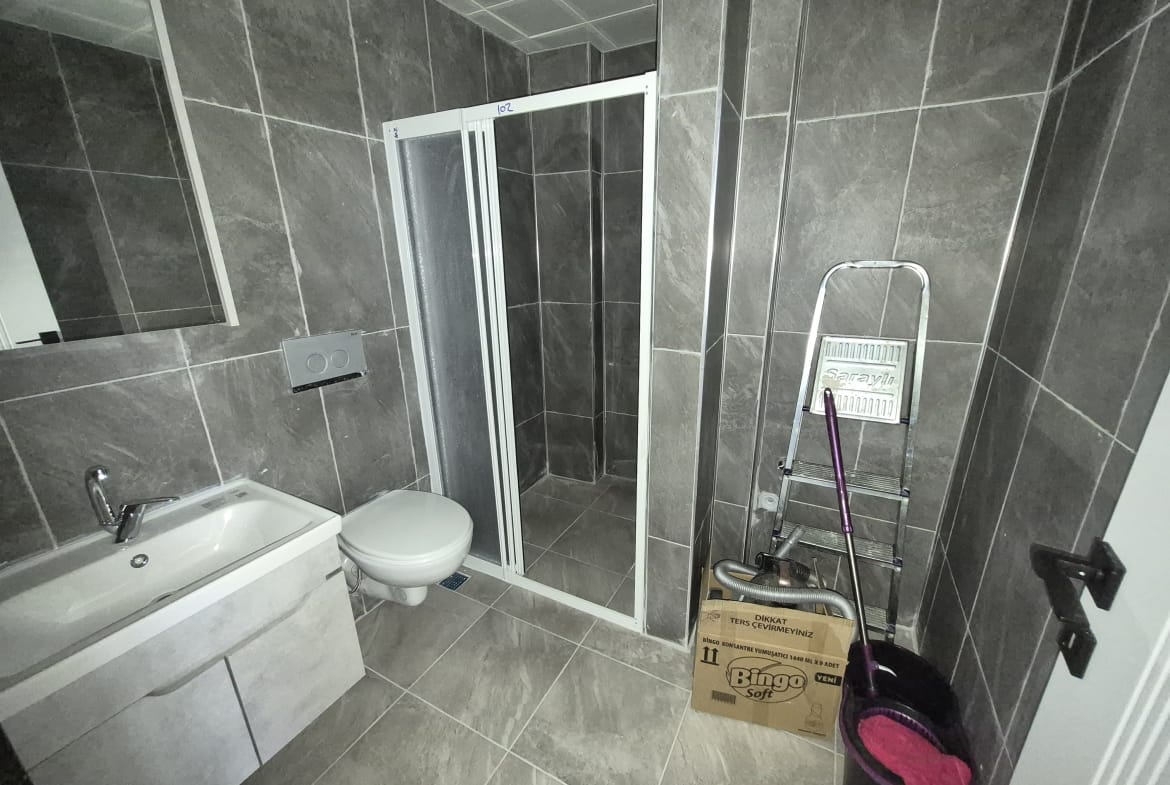 FENARİ MAHALLESİNDE EŞYALI 1+1 KİRALIK DAİRE