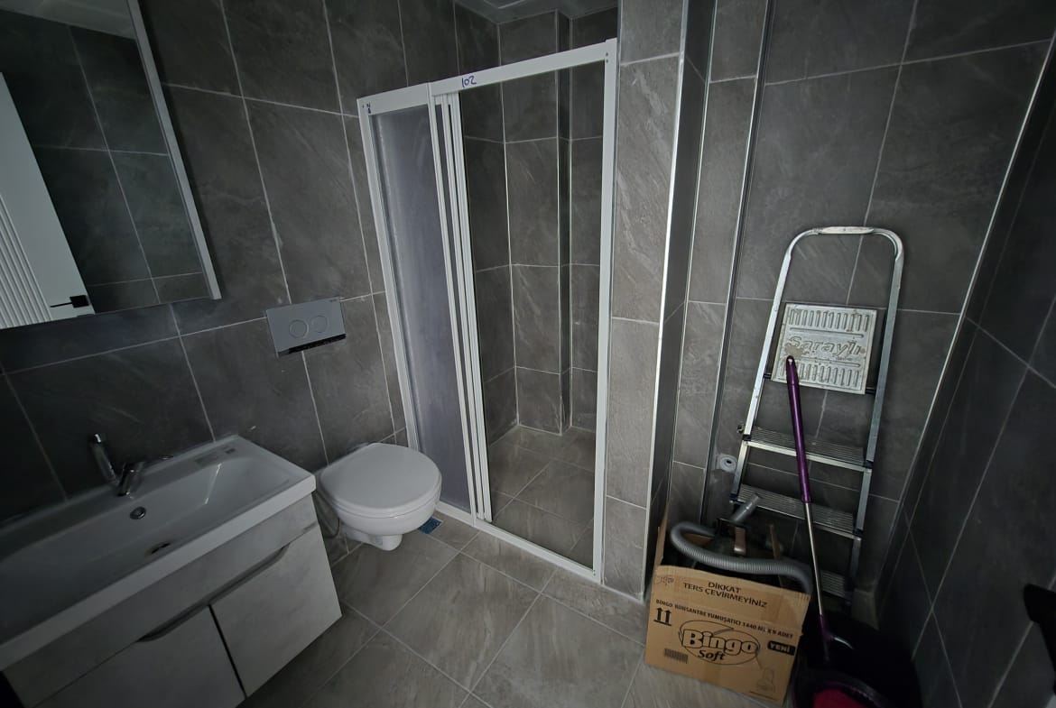 FENARİ MAHALLESİNDE EŞYALI 1+1 KİRALIK DAİRE