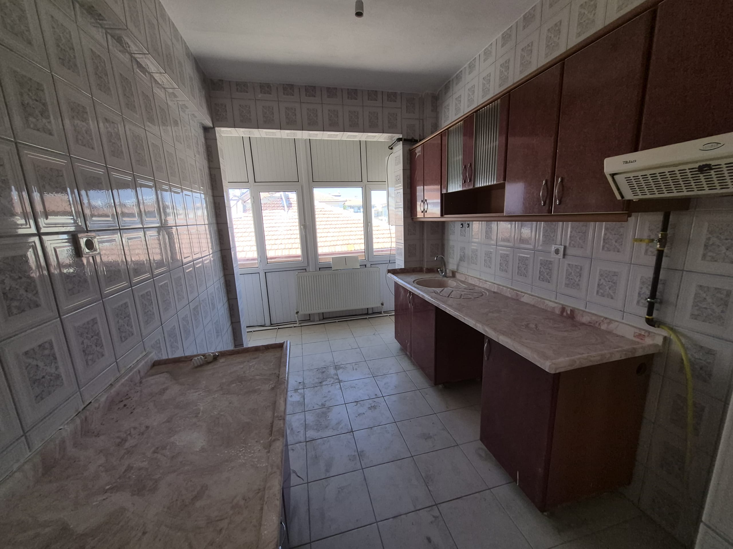 NEFİSE SULTAN MAHALLESİ 2+1 5. KAT KİRALIK DAİRE