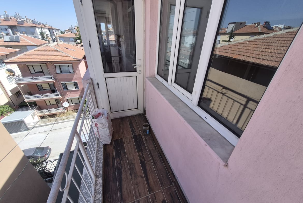 NEFİSE SULTAN MAHALLESİ 2+1 5. KAT KİRALIK DAİRE