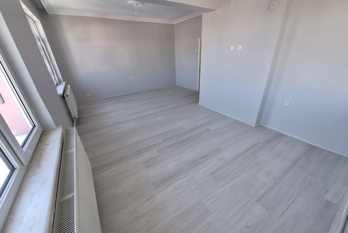 NEFİSE SULTAN MAHALLESİ 2+1 5. KAT KİRALIK DAİRE