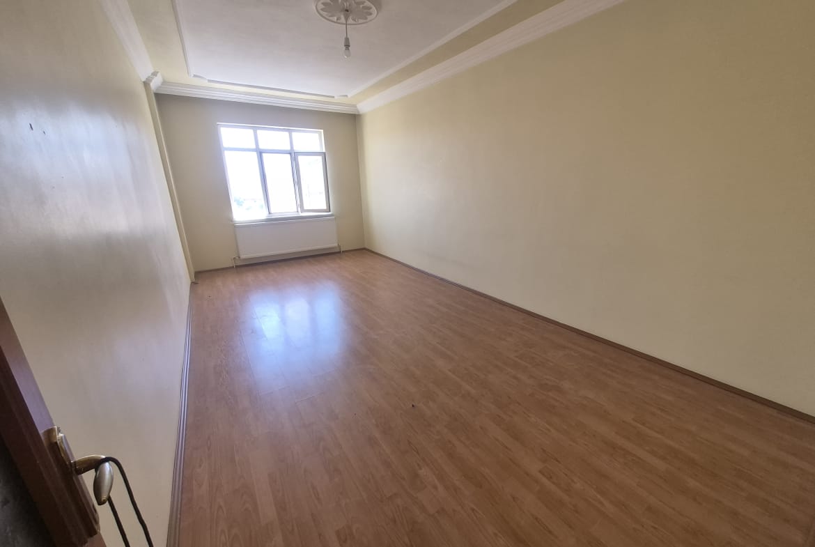 İMARET MAHALLESİ 3+1 4. KAT DAİRE