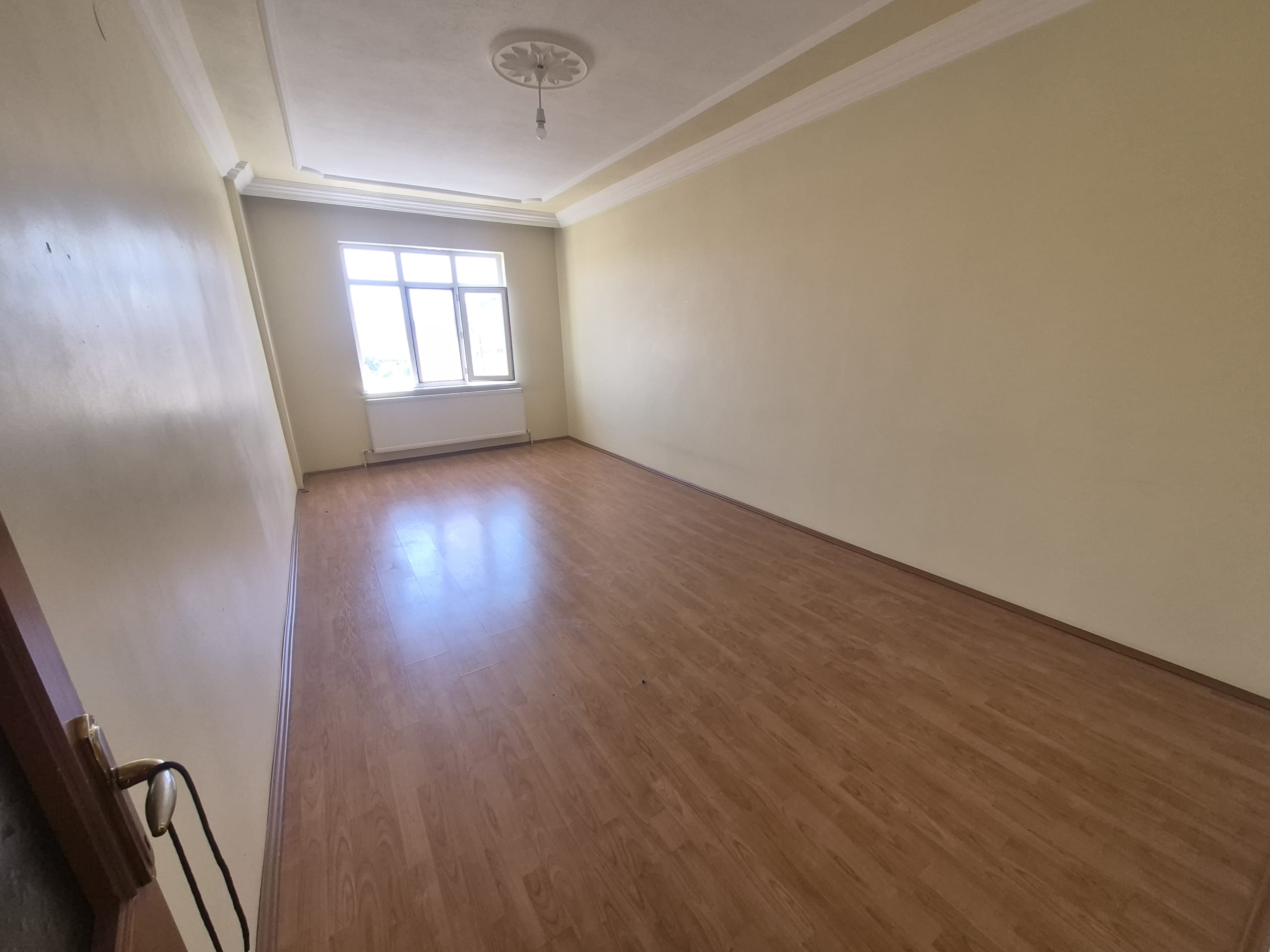 İMARET MAHALLESİ 3+1 4. KAT DAİRE