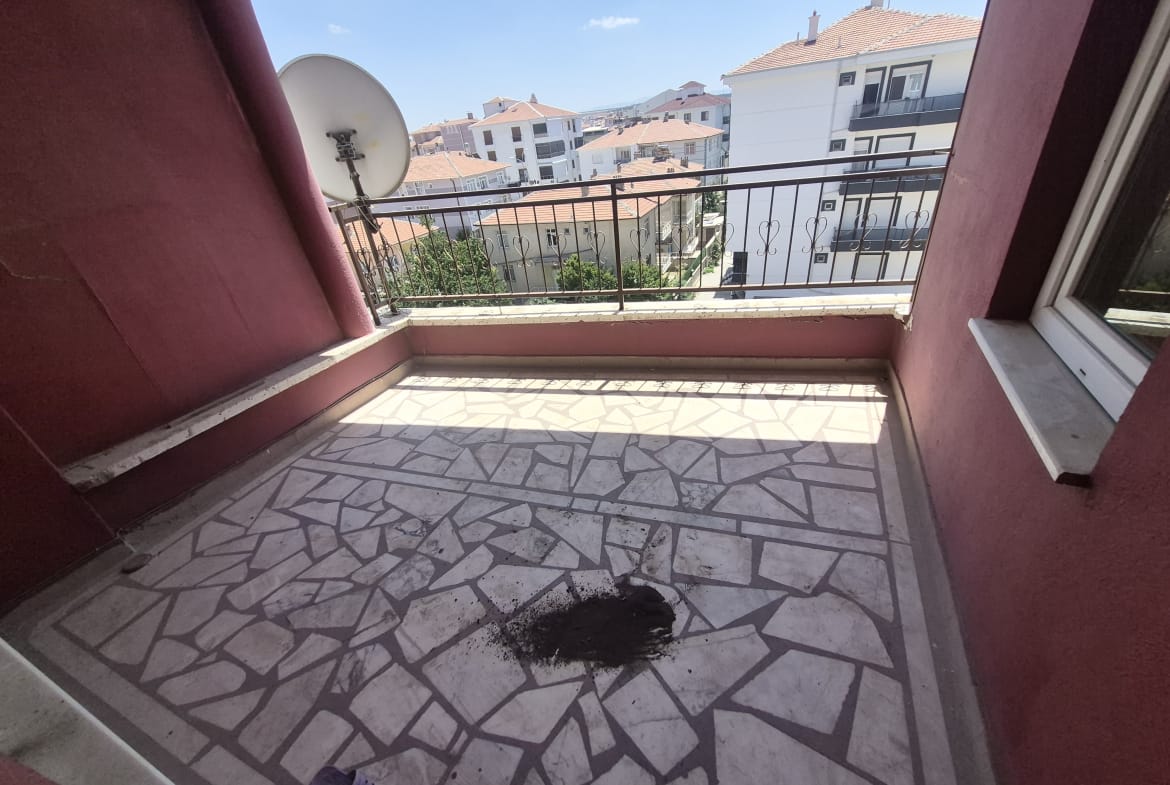 İMARET MAHALLESİ 3+1 4. KAT DAİRE