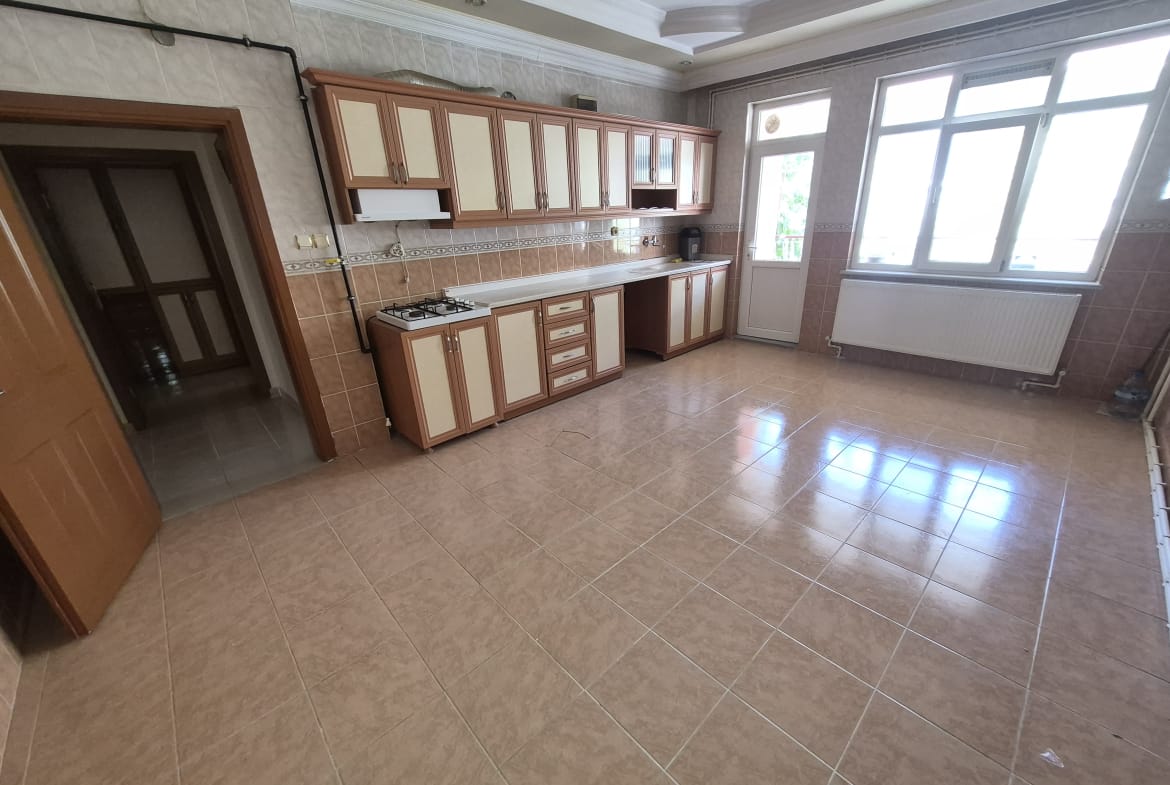 İMARET MAHALLESİ 3+1 4. KAT DAİRE