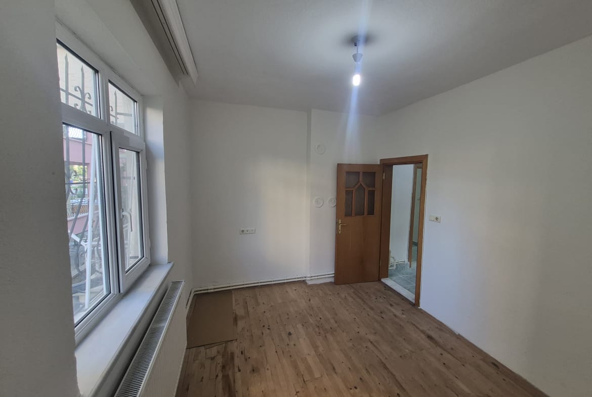 ŞEYH ŞAMİL MAHALLESİ 3+1 SATILIK DAİRE