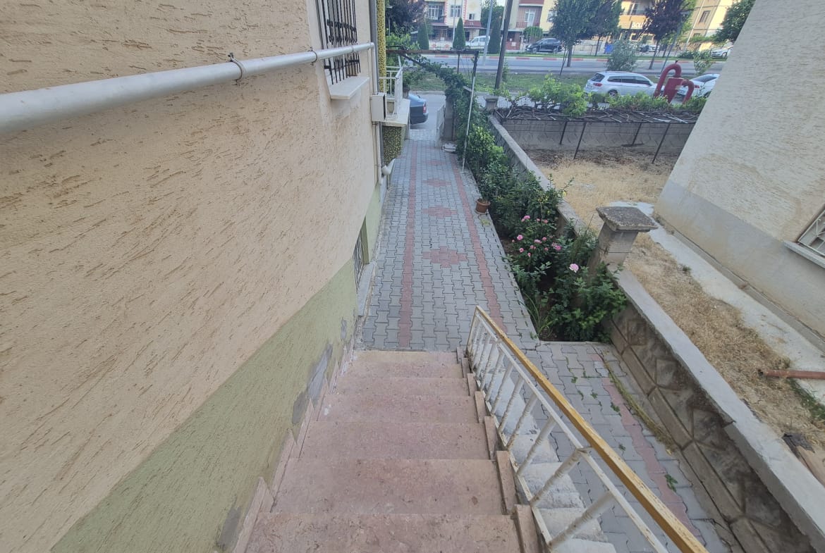 ŞEYH ŞAMİL MAHALLESİ 3+1 SATILIK DAİRE