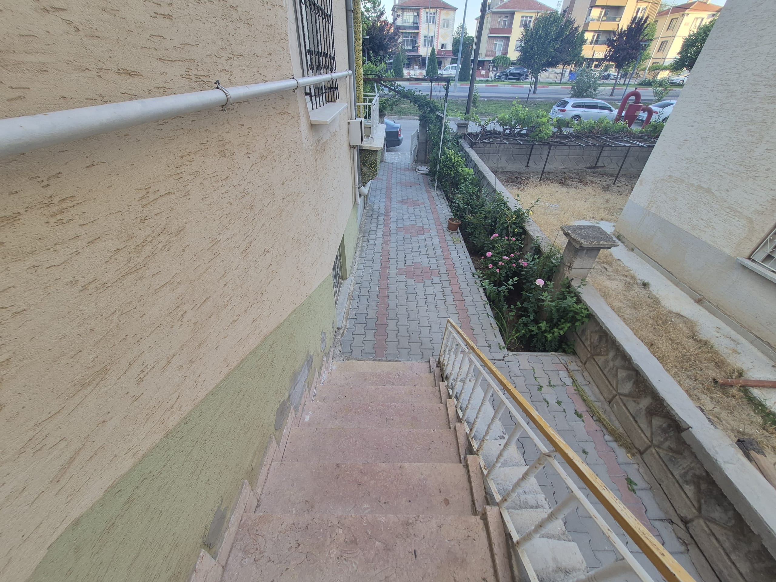 20260728_190425 ŞEYH ŞAMİL MAHALLESİ 3+1 SATILIK DAİRE