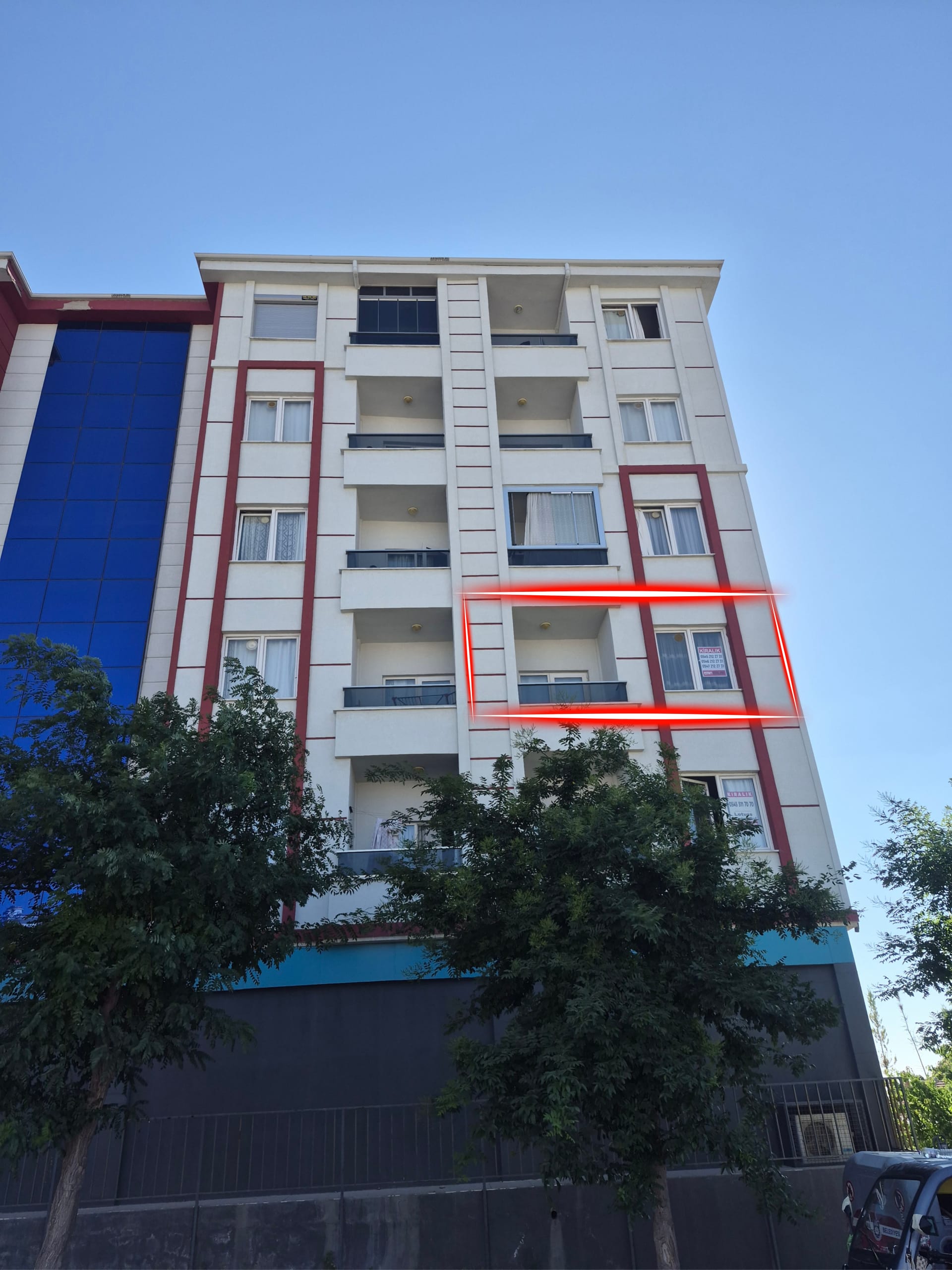 OSMANGAZİ MAHALLESİNDE KİRALIK EŞYALI APART