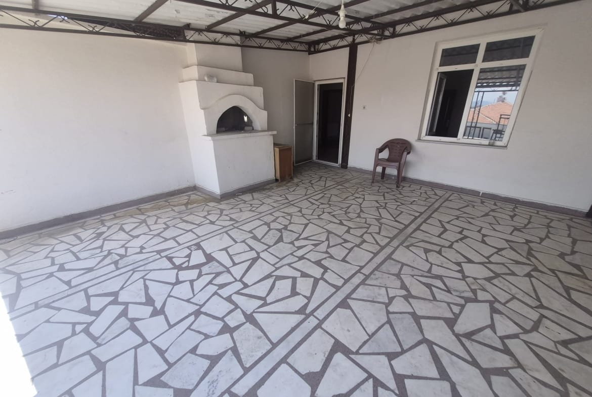 İMARET MAHALLESİ 2+1 ÇATI KATI KİRALIK DAİRE
