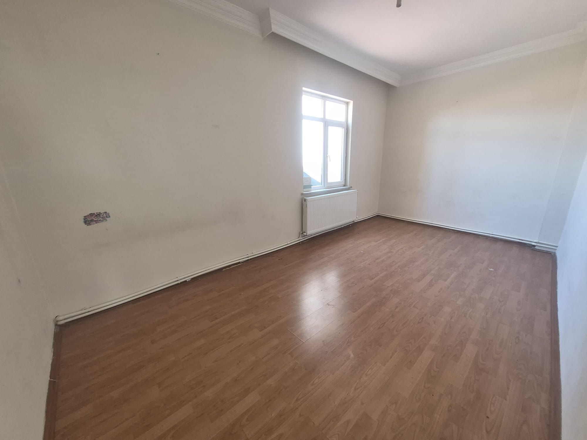 İMARET MAHALLESİ 2+1 ÇATI KATI KİRALIK DAİRE