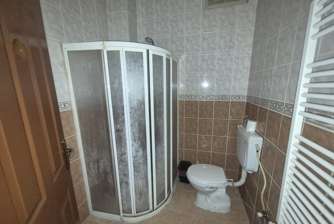 İMARET MAHALLESİ 2+1 ÇATI KATI KİRALIK DAİRE